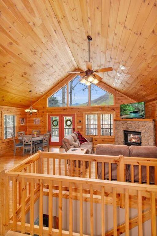 Soco Serene Cabin In The Heart Of Maggie Valley Exterior foto